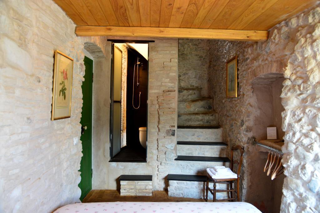 La Terrazza Di Vico Olivi B&B Ventimiglia Pokój zdjęcie
